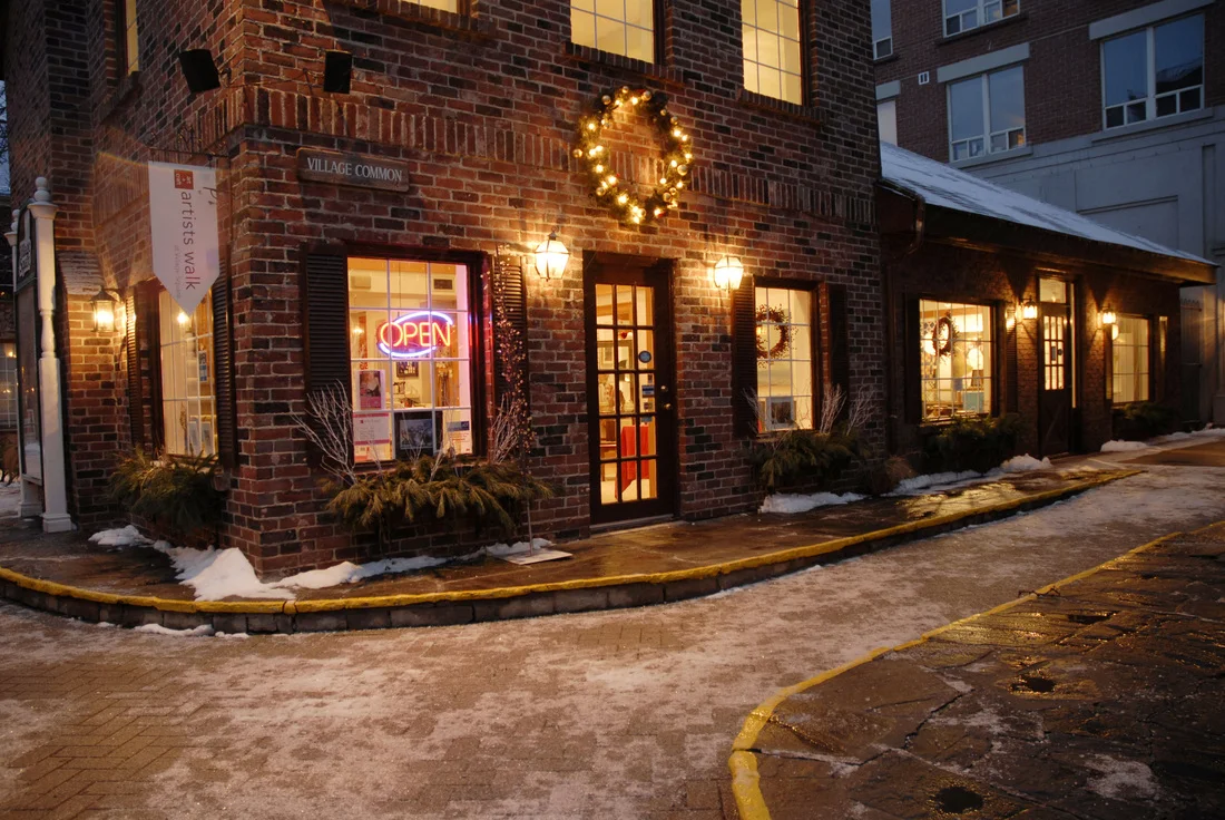 Village Square shopping and fine dining