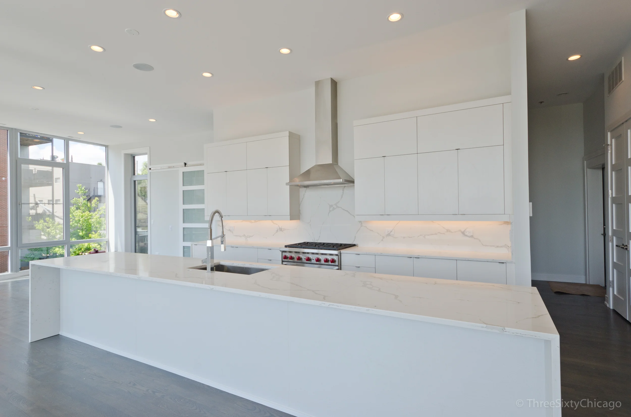 Kitchen 5.jpg
