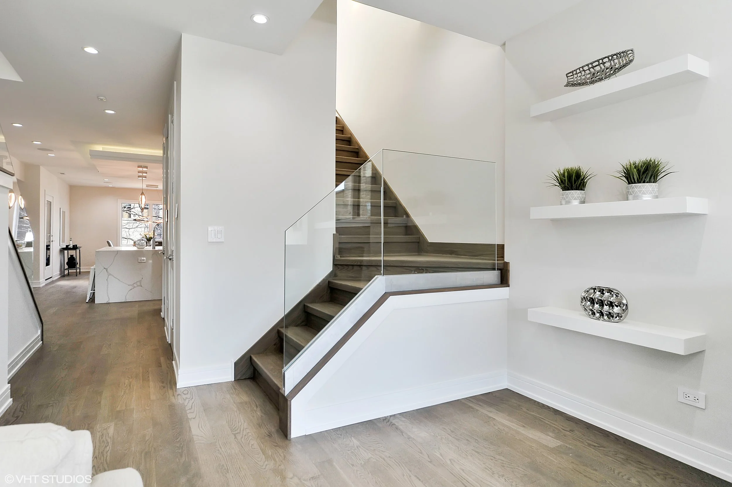 09_1819NHalsted_2_68_Staircase_HiRes.jpg
