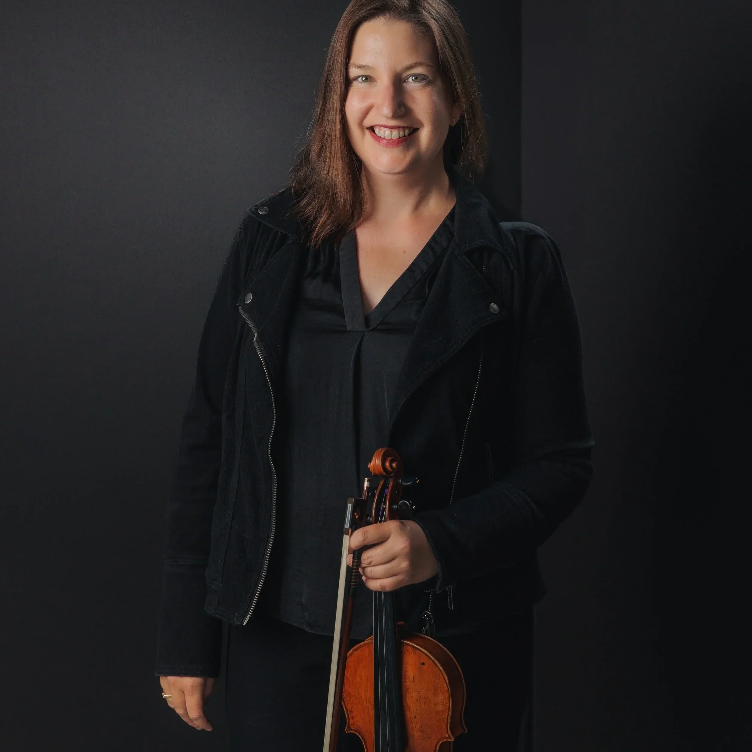 Emily Cole, Violin