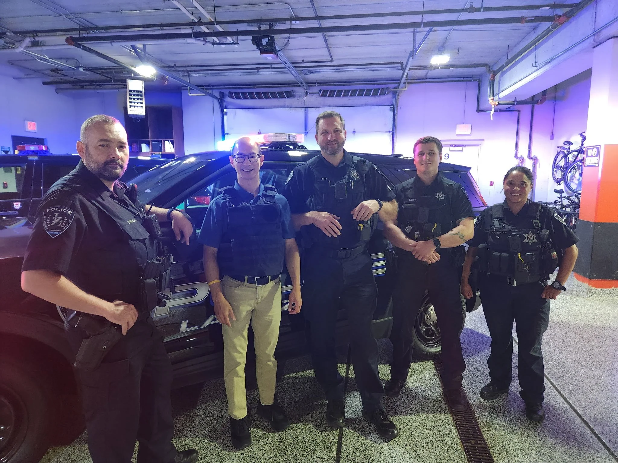Grateful for our local heroes! 🚔💙✨

Yesterday on Labor Day, Fr. Christian had the privilege of doing a ride-along with Officer Daigle of the Lake Zurich Police Department. @villlageoflakezurich 

It was a great opportunity to learn more about the d