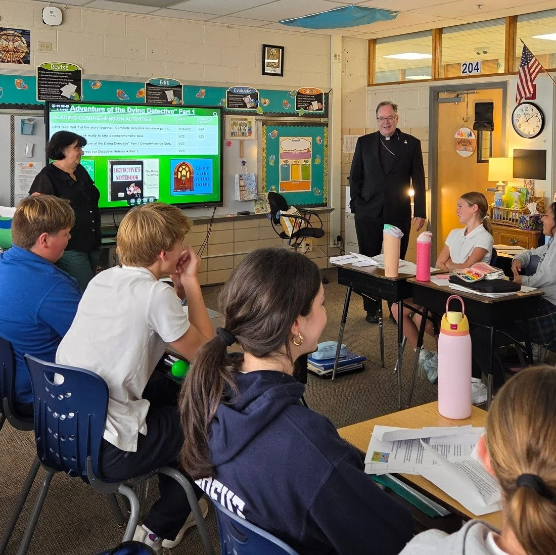 A very special guest at SFdS today! ✝️🎒✨

We were blessed to welcome Bishop Timothy O&rsquo;Malley to our campus today!

Bishop O&rsquo;Malley spent time speaking with our 8th graders, offering words of encouragement, faith, and wisdom as they conti