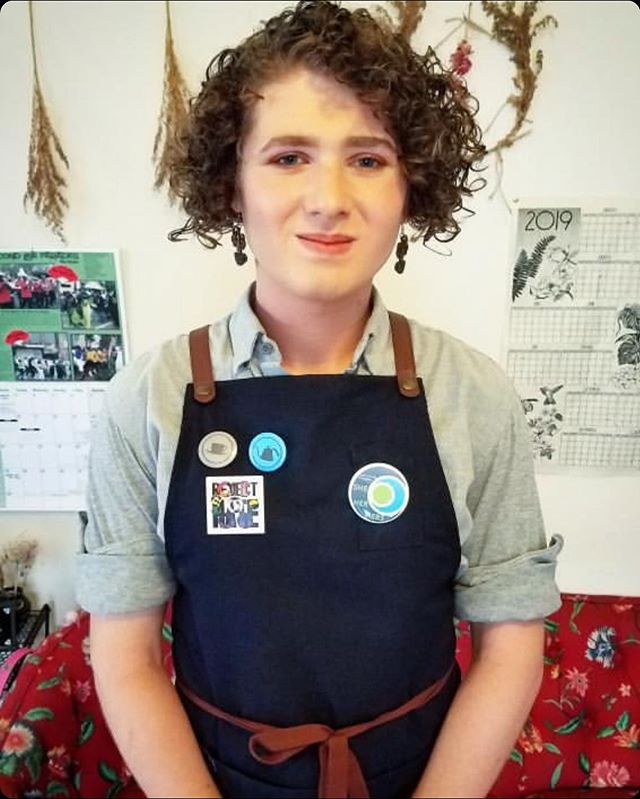 🚨N E W  E P I S O D E 🚨 
If you don&rsquo;t know this sweet face you will soon! @whevyrn is a barista in New Orleans, a member of the 2020 @glittercatbarista cohort, and overall coffee wizard. We talk to Sasha about building a roaster our if a can 