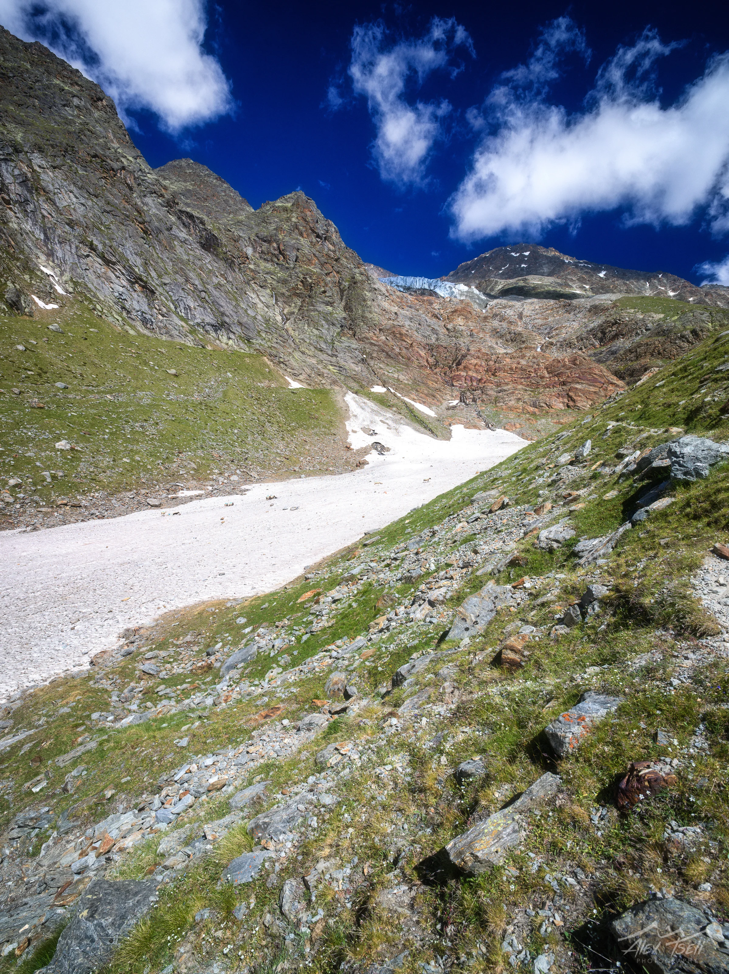 B0006115-Edit.jpg