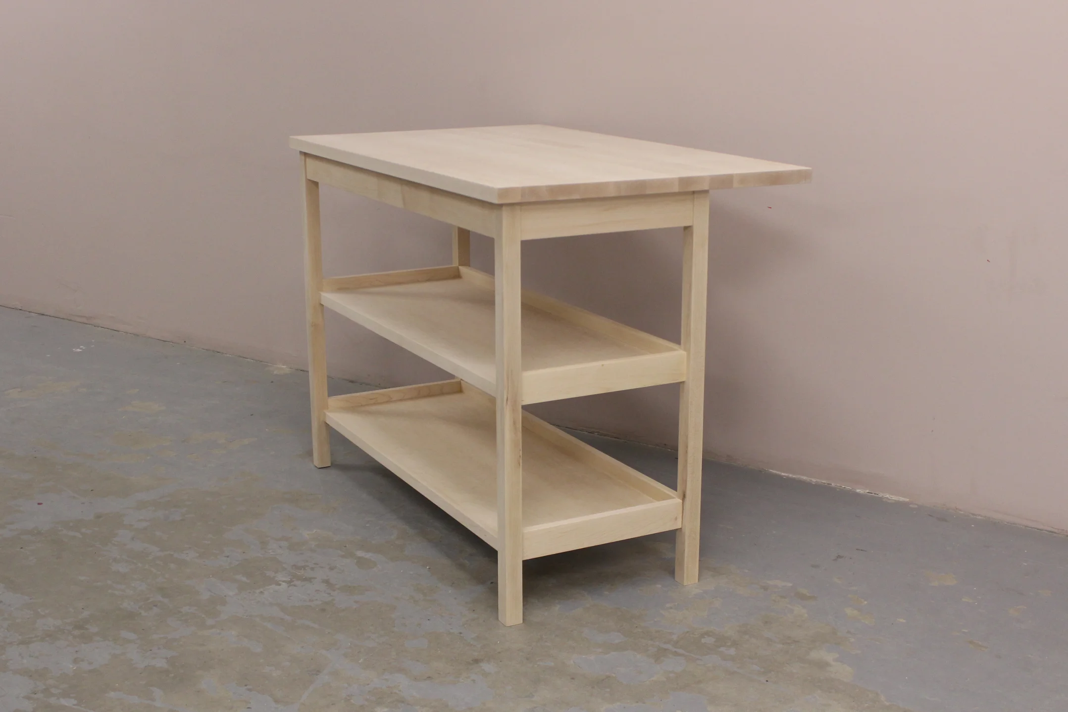 solid wood furniture, made in montreal, îlot de cuisine, meuble sure mesure, Montréal, Emma Senft