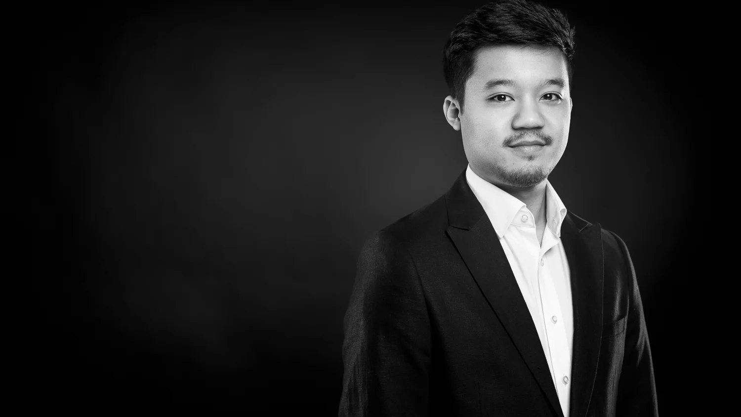 Business-Somphong (1 von 1).jpg