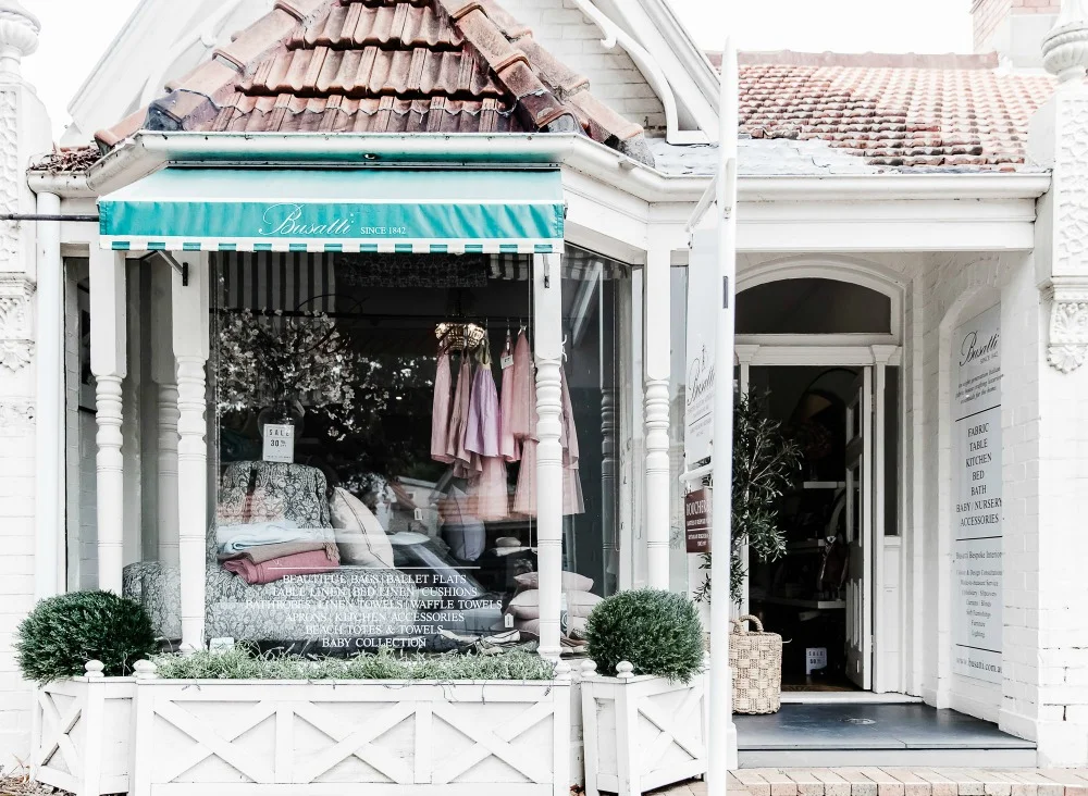 Busatti Shop PM.jpg