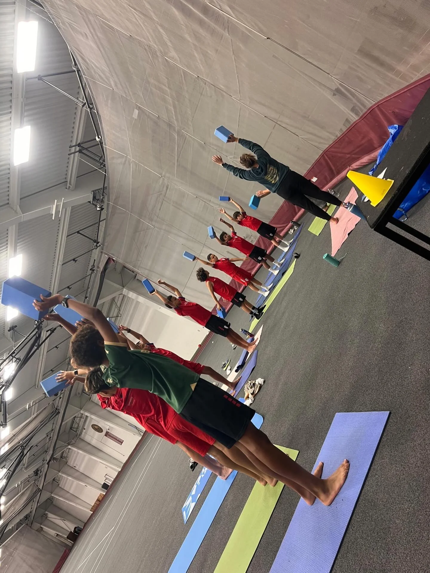 What a joy to share Yoga for Athletes with these dedicated @alexandriasoccer U13 MLS Next kiddos. Sessions like these help athletes stay agile, focused, flexible, and injury-free! 🏋🏽

Reach out if you know a team (any sport!) or individual players 