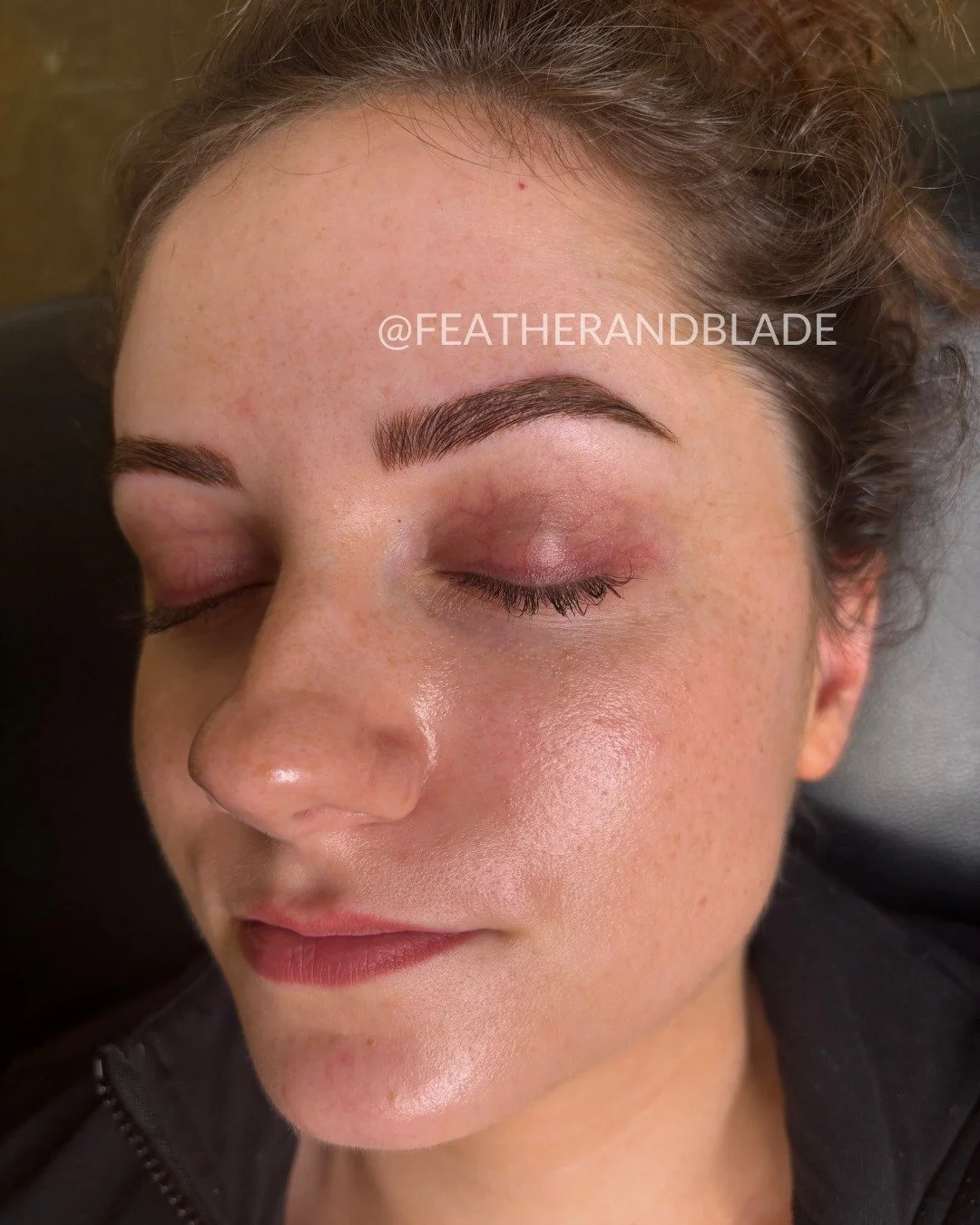 Soft arches ❤️

Microblading is a semi-permanent makeup procedure that creates life-like hair strokes in your brow area. This is done by inserting cosmetic tattoo pigments into the dermis layer of the skin. Microblading is also known as brow featheri