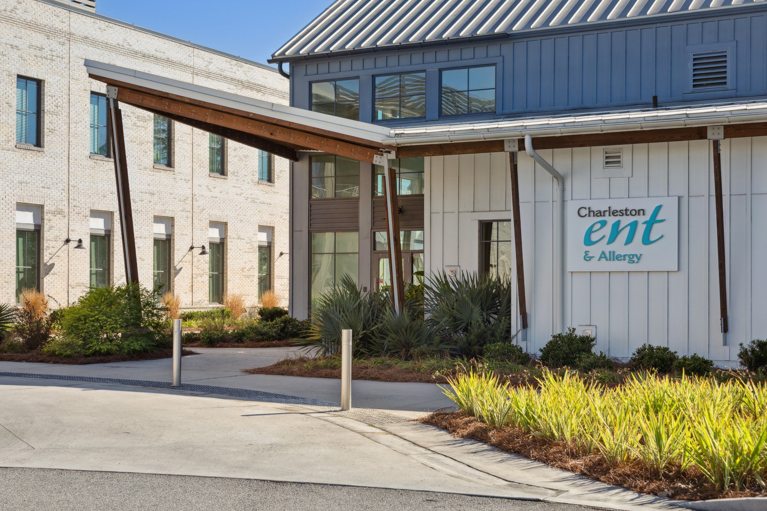 Charleston ENT | James Hardie Board and Batten Siding