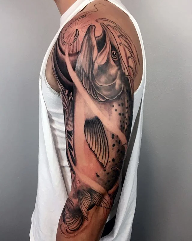fishsleeve.jpg