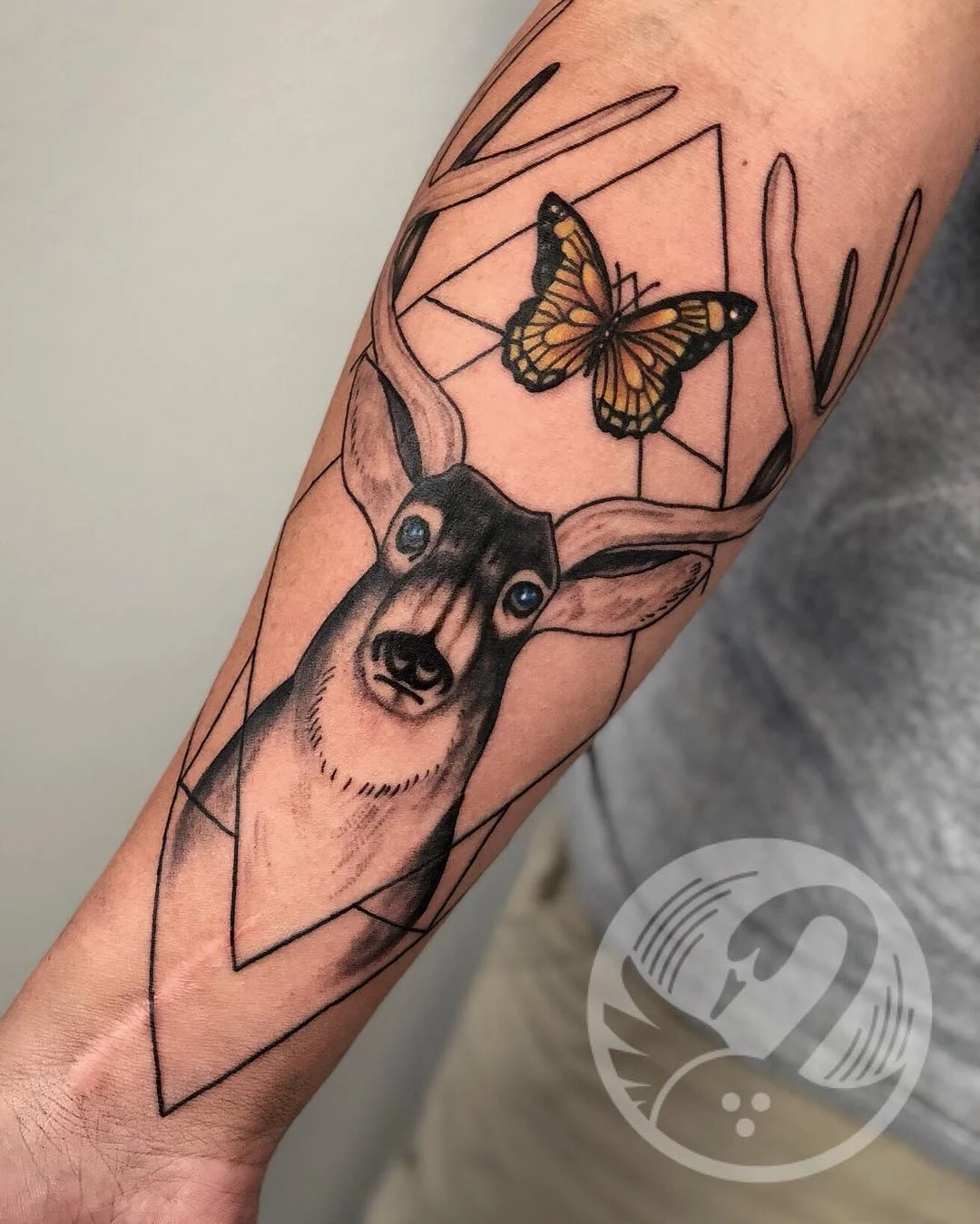 deergeometric.jpg