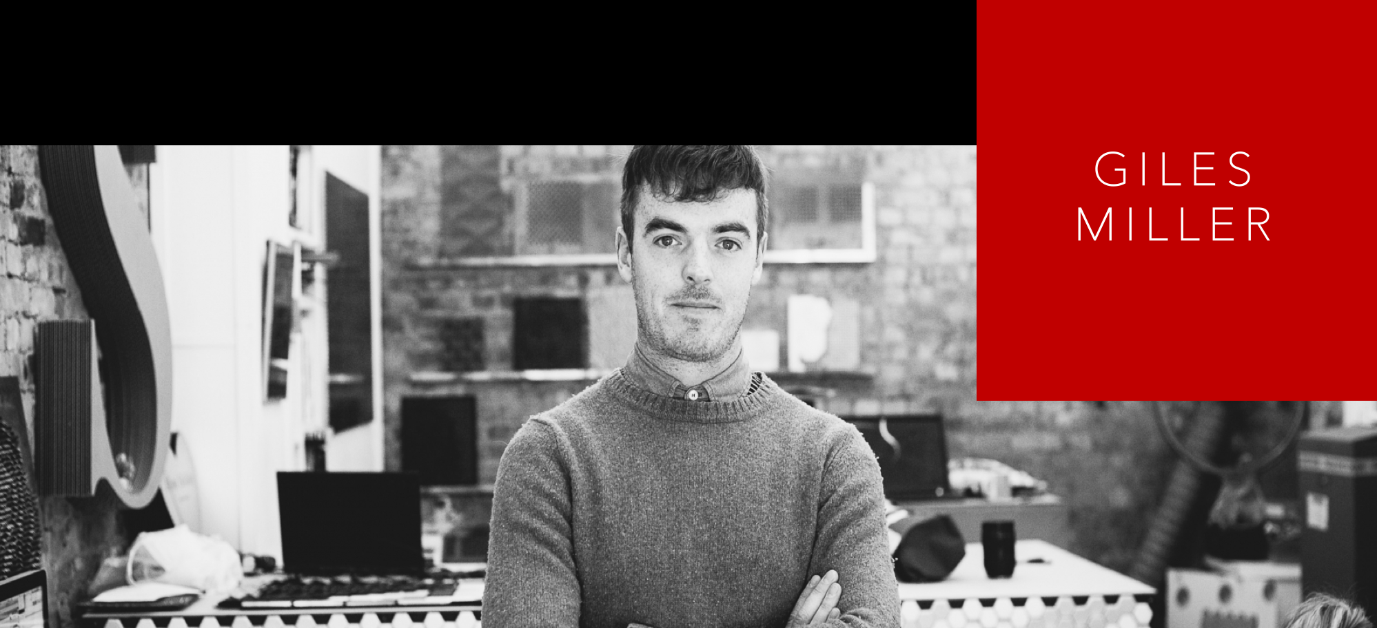 Giles Miller has built an international customer base thanks to his visionary use of surface materials, from British Airways, Publicis, Selfridges, Ritz-Carlton Hotels to Hermes, Piper-Heidsieck Champagne and the London Design Museum. He specialized in the development of surfaces after a collaboration with fashion designer Stella McCartney. Giles Miller had shown cardboard furniture pieces to her team, illustrating imagery by using manipulating the surface of the cardboard and they subsequently asked Miller to produce a wall covering panel using the same technique. The first show of Giles Miller Surfaces launched during the London Design Week 2010. Strangely, Giles Miller confesses that his interest in design was born out of his fascination for boats’ integrated and adaptable interiors. “The innovative storage and collapsible solutions found on boats has to be effective on a design level to make the most out of confined spaces. These systems are what first catalysed interest in designing spaces for me.”