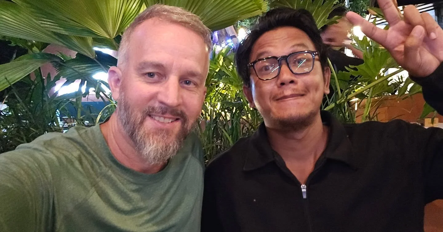 @glgmptr and I working together to help elephants here in  Bali. Just finished our crazy week. 

#elephant #elephants #charity #nonprofit #targettraining #positivereinforcement 
#footcare #whateverittakes #donate #India
#Nepal #Thailand #SriLanka #Ca