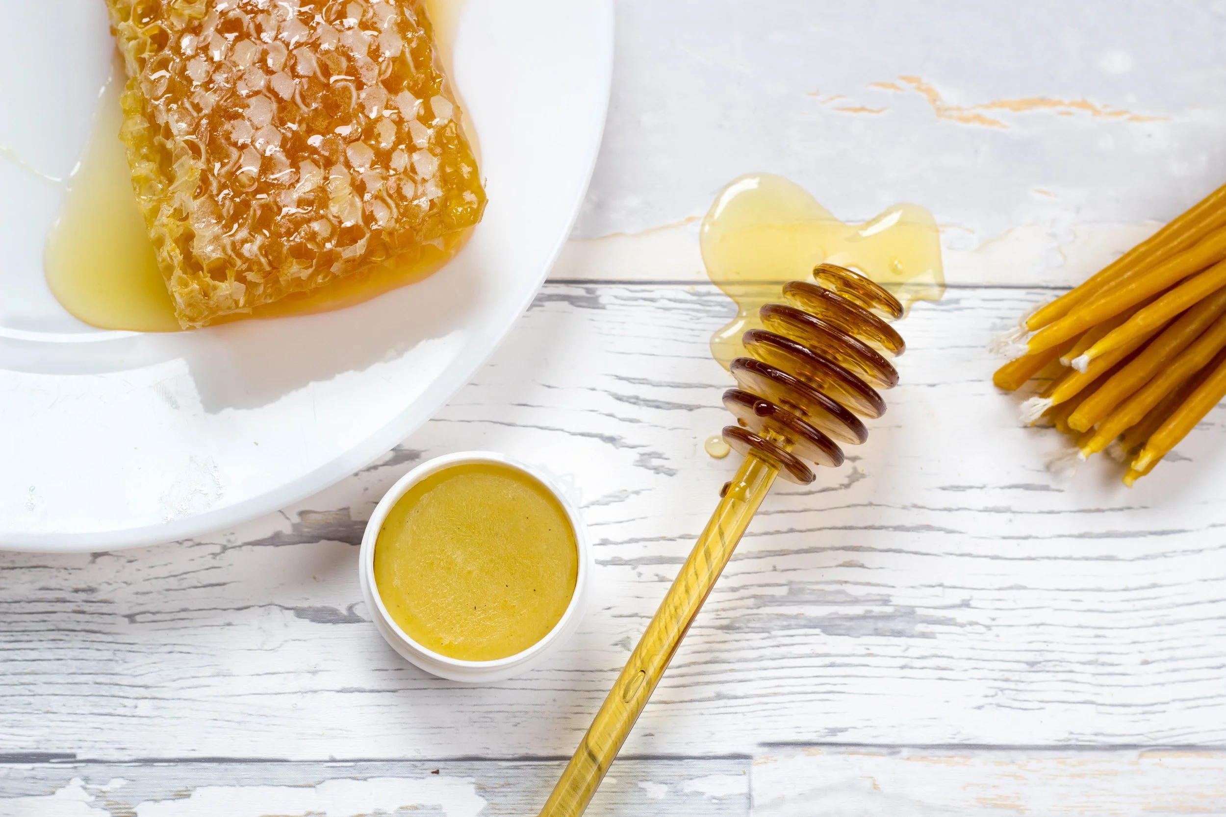 Manuka Honey Healing Salve (Natural First Aid Balm)