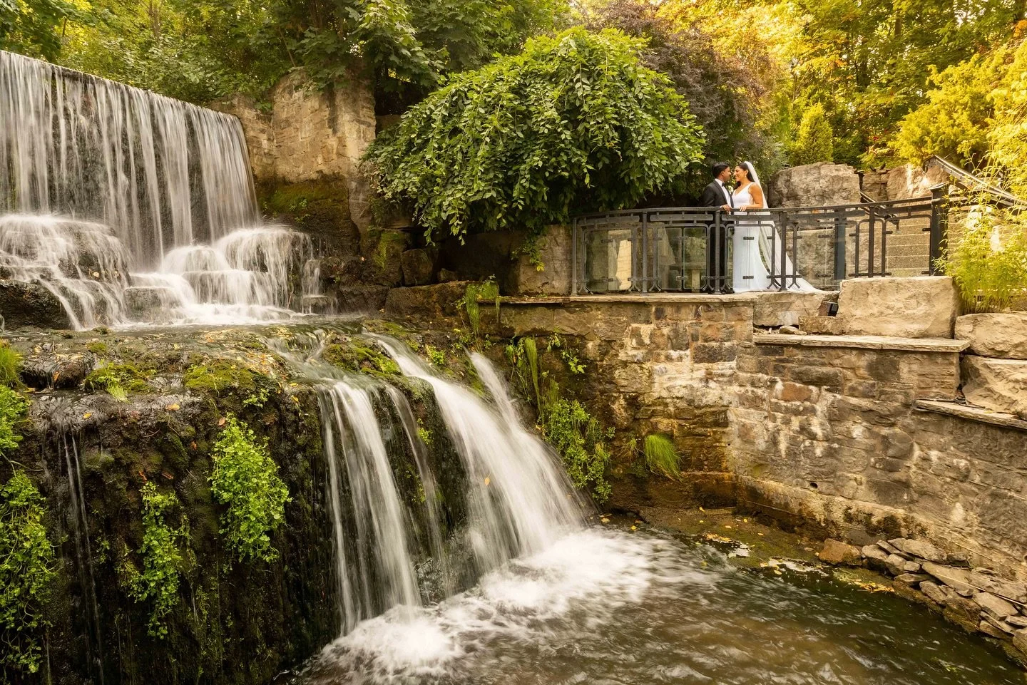 It was truly a dreamy day at Ancaster Mill for Celine &amp; Aruuran&rsquo;s wedding
&bull;
#ancastermill
#ancastermillwedding #torontoweddingphotographer
#weddingportraitideas
#kitchenerweddingphotographer