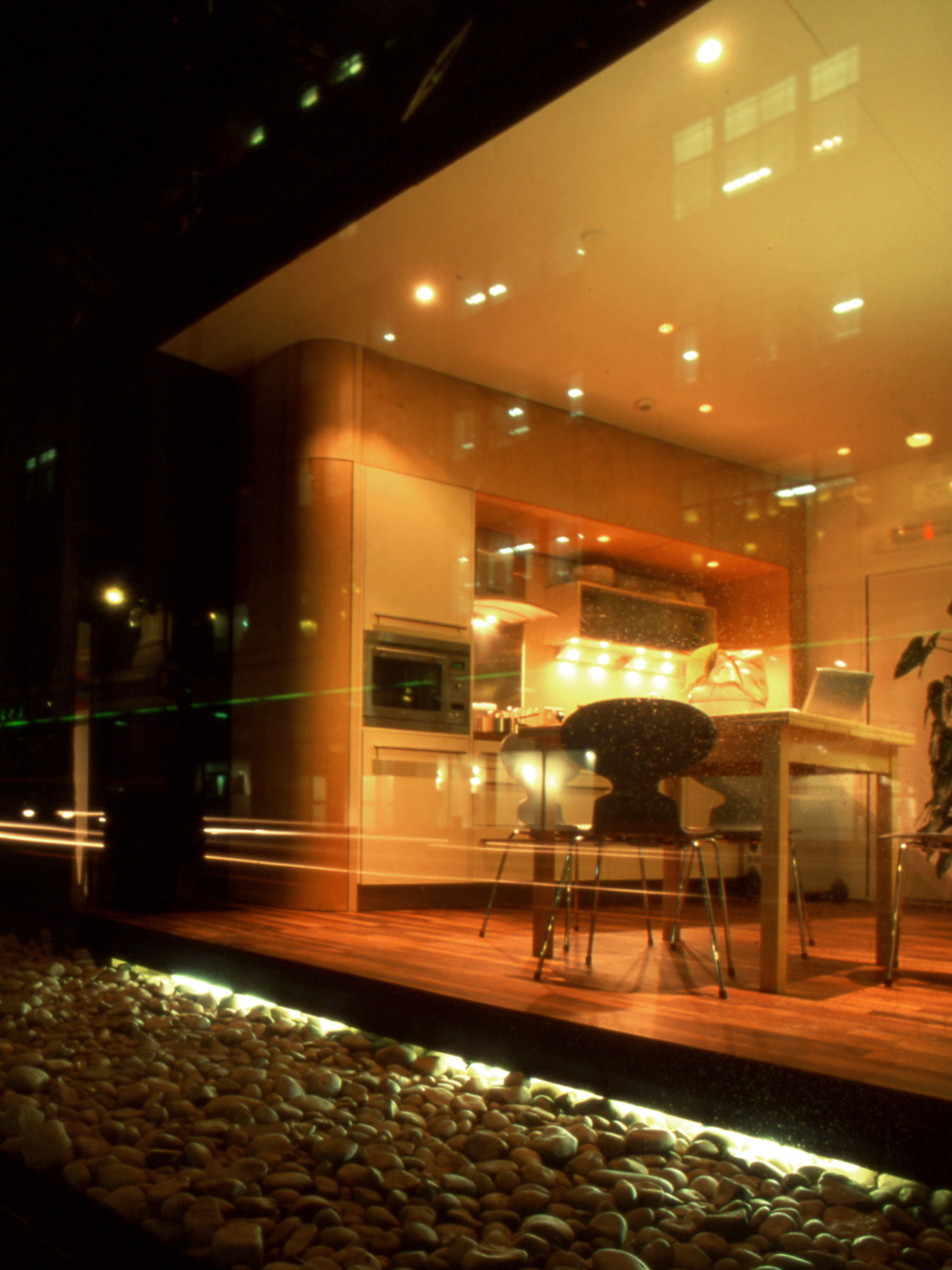 Richard Conner Architect Artist Microflat Microlife Selfridges Kitchen Dining External 2000px 80PC.jpg