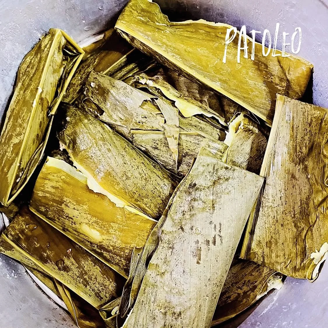 Patoleo is a traditional Goan dish made primarily during festivals, especially in the Konkan region of India. It consists of rice flour pancakes filled with a sweet mixture of grated coconut, jaggery, and sometimes cardamom. The pancakes are typicall