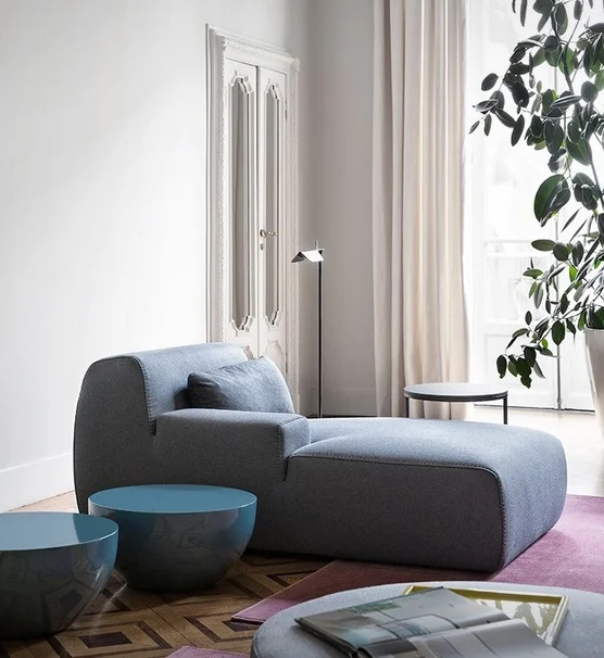 Nortonchaise.jpg