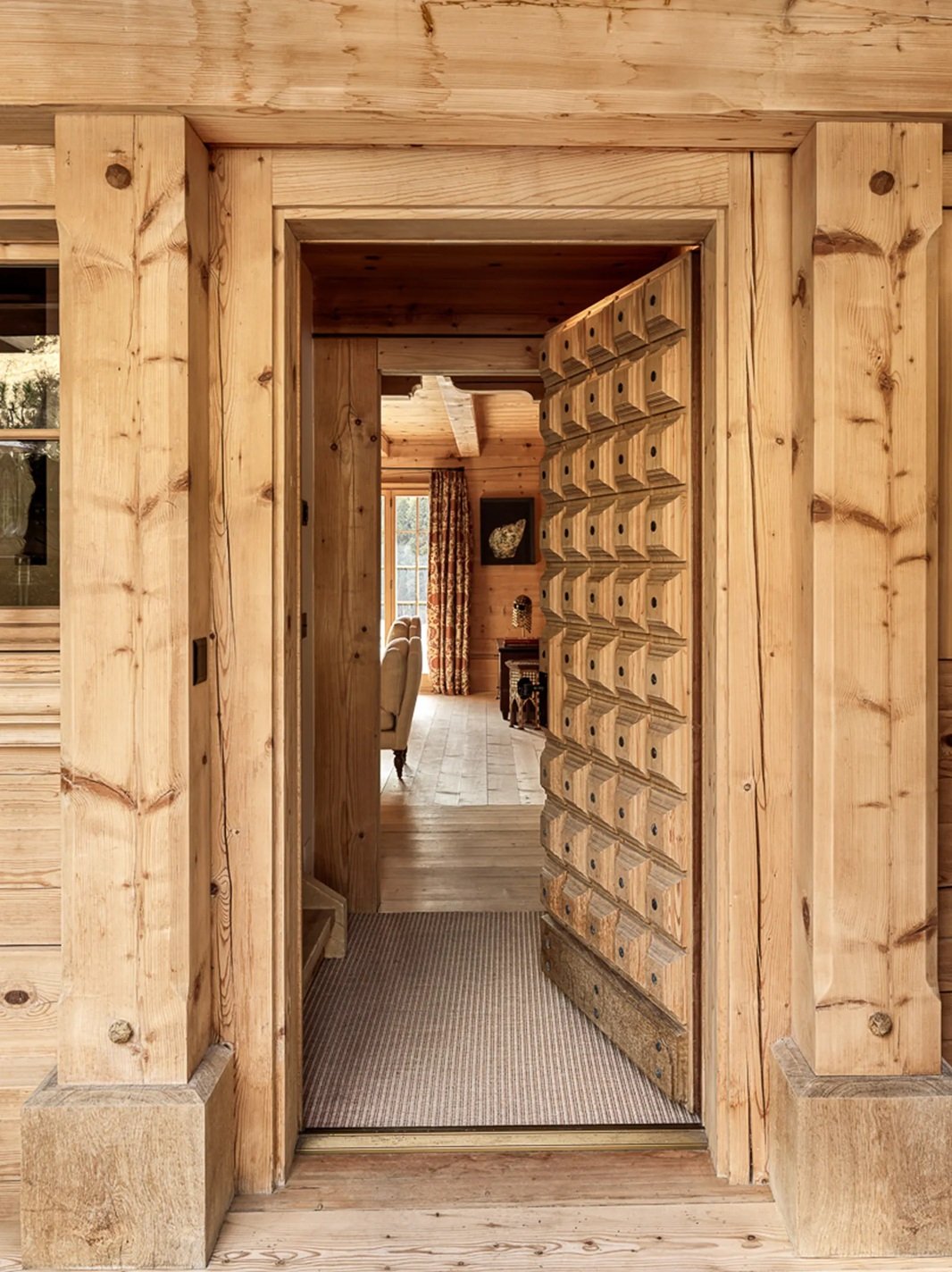 chalet.jpg
