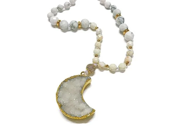 moon dust howlite necklace 2.jpg