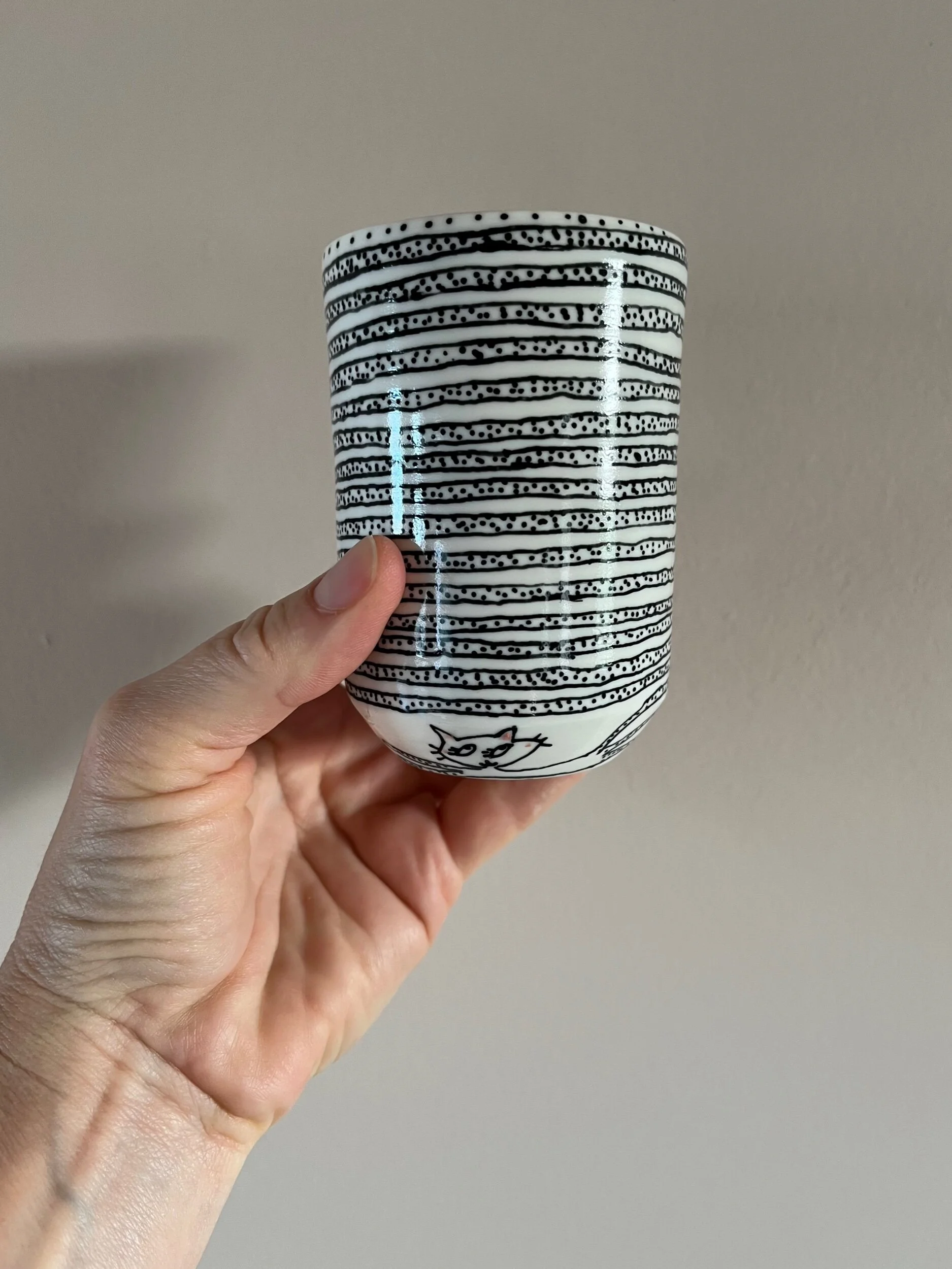 B275F8B3-74E5-43A6-BAE8-285AA73C9592