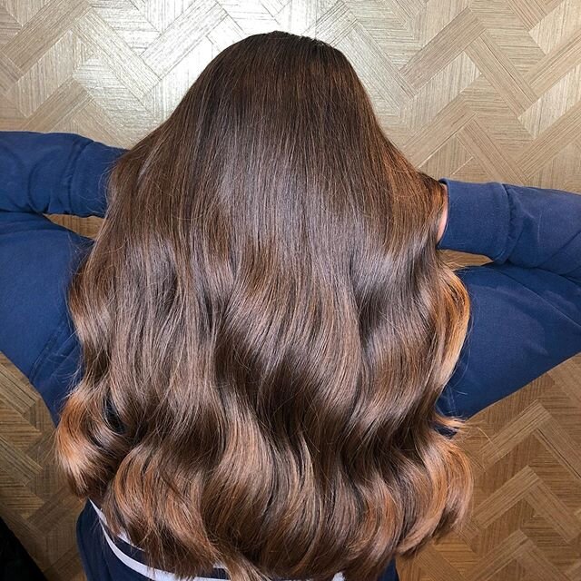 OMG girl,
I love your hair ❣️
Made by @shaar_85 😍 
@wellaprobnl &bull; @wellahair &bull; &bull;
&bull;
&bull;
&bull;
&bull;
#wellahair #wellapassionistas #askforwella