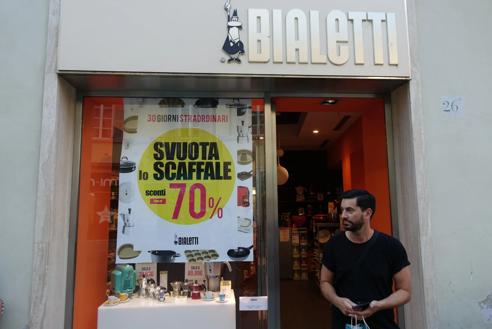 We've been so good and not purchased any material goods. Until now. Bialetti was having a sale and for some reason Adam and I love espresso cups, so bought a few on sale. Can't wait to bust them out back in Sydney!