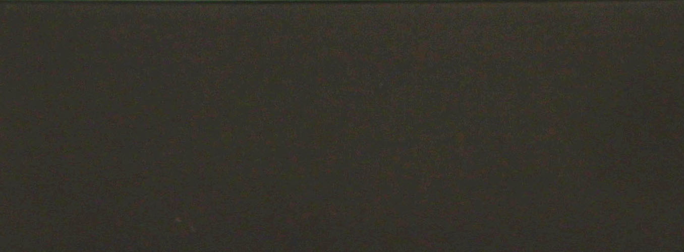 1A75 - CRISTA NEGRO BRILLO 23 x 1 mm
