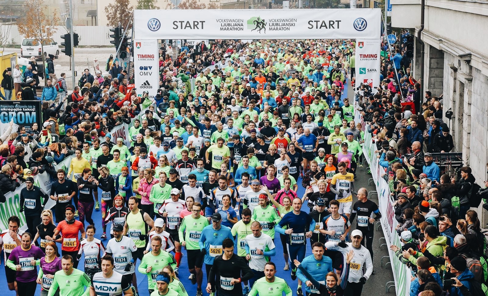 so many people running