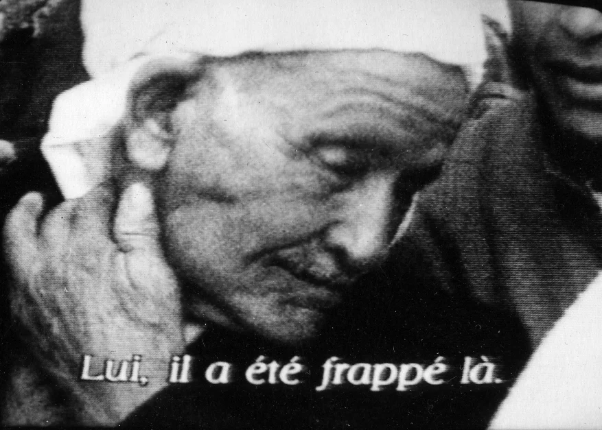 2-lui, il a été frappé là.jpg