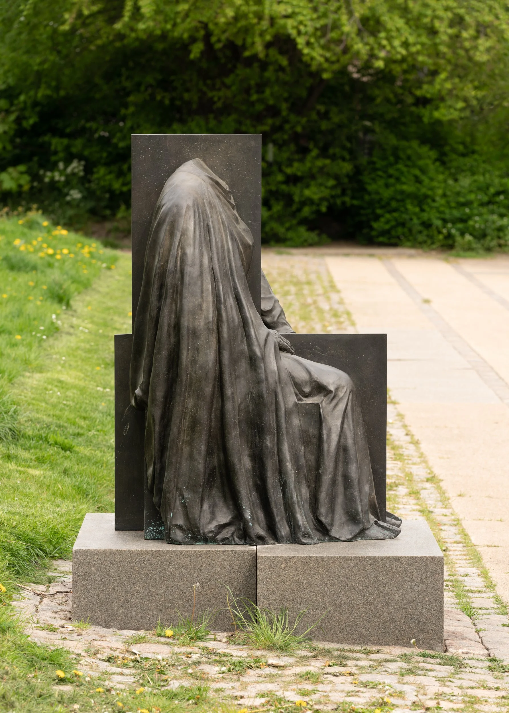 Monument for Inger Christensen_Kaare Golles_010_Photo by David Stjernholm.jpg