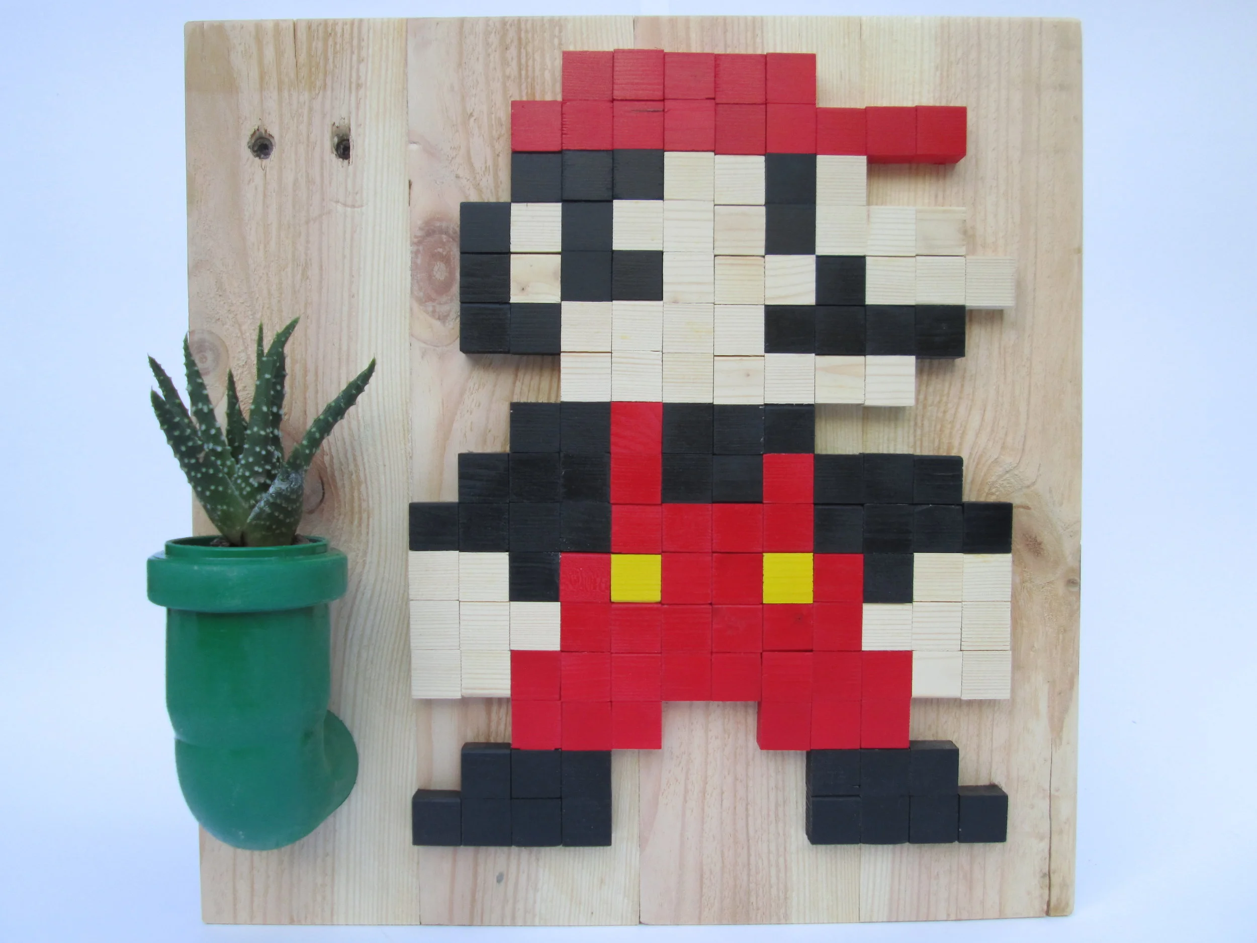 Super Mario pixel art
