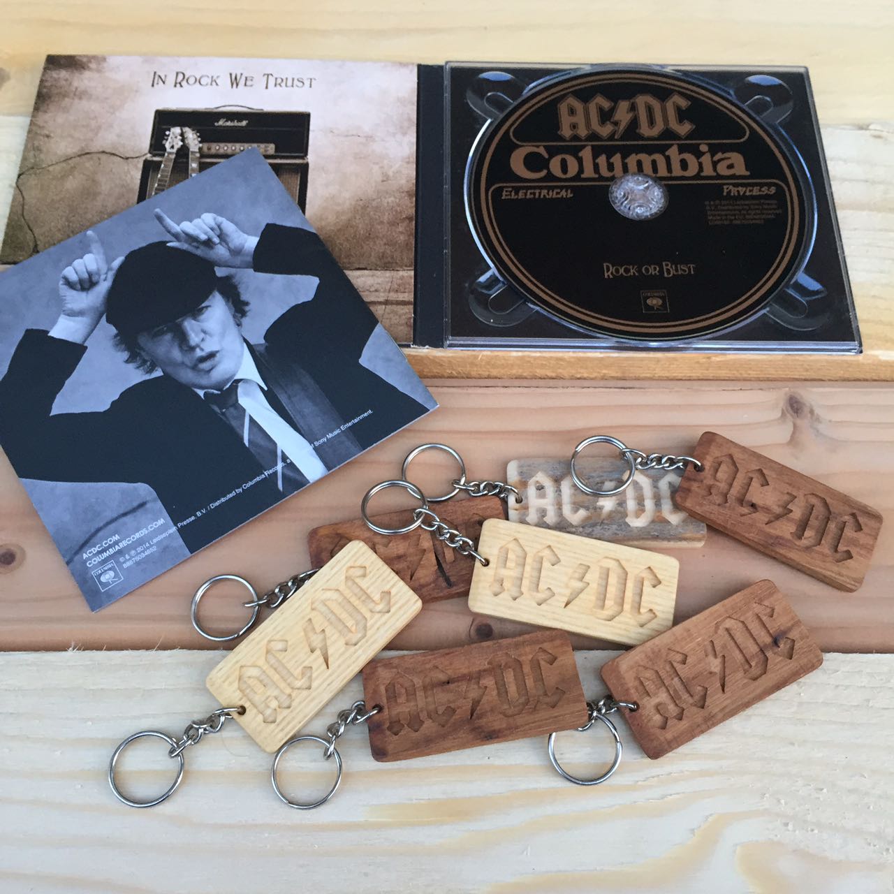 AC_DC_keyrings_2.jpeg