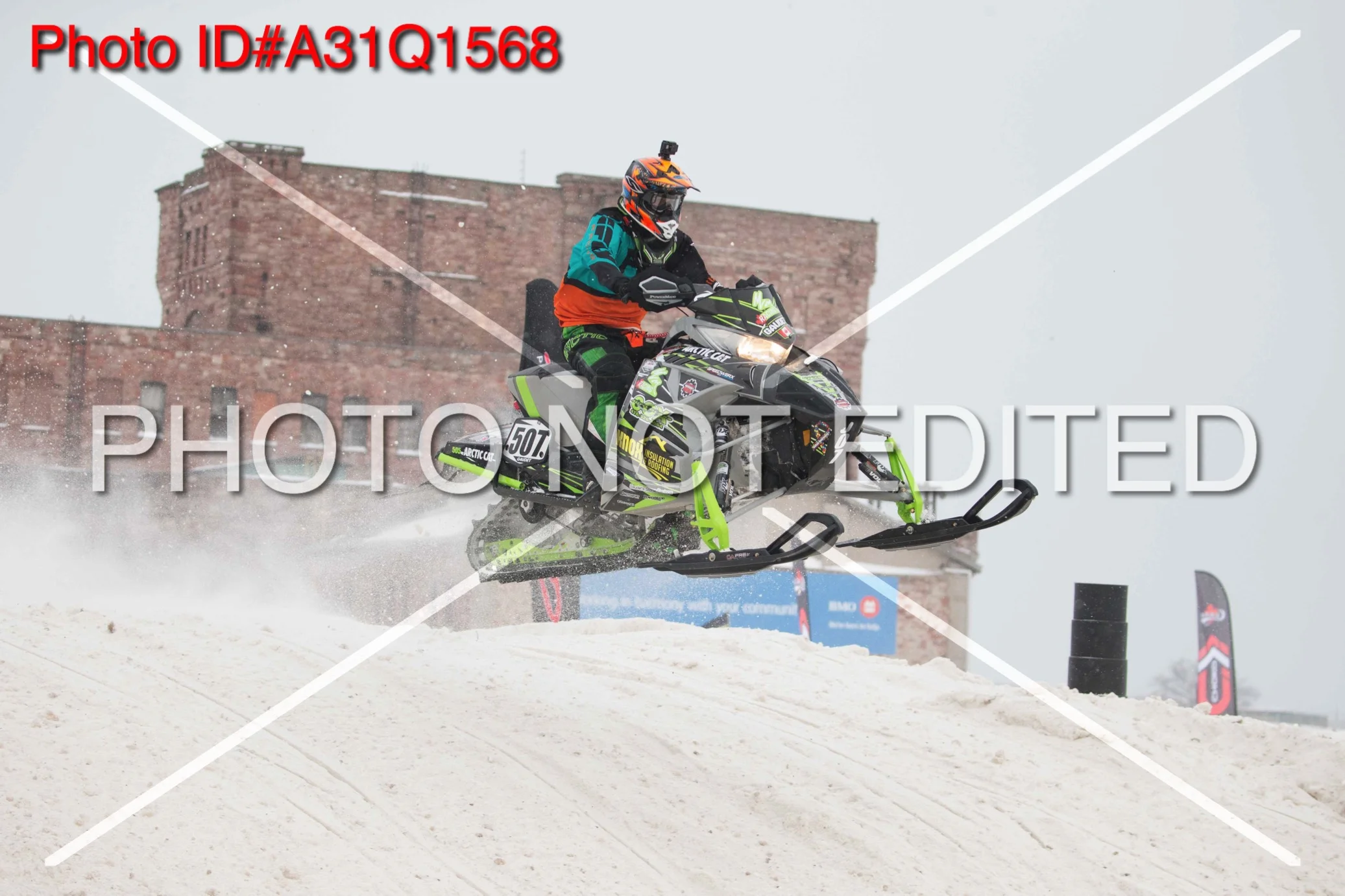 A31Q1568.jpg