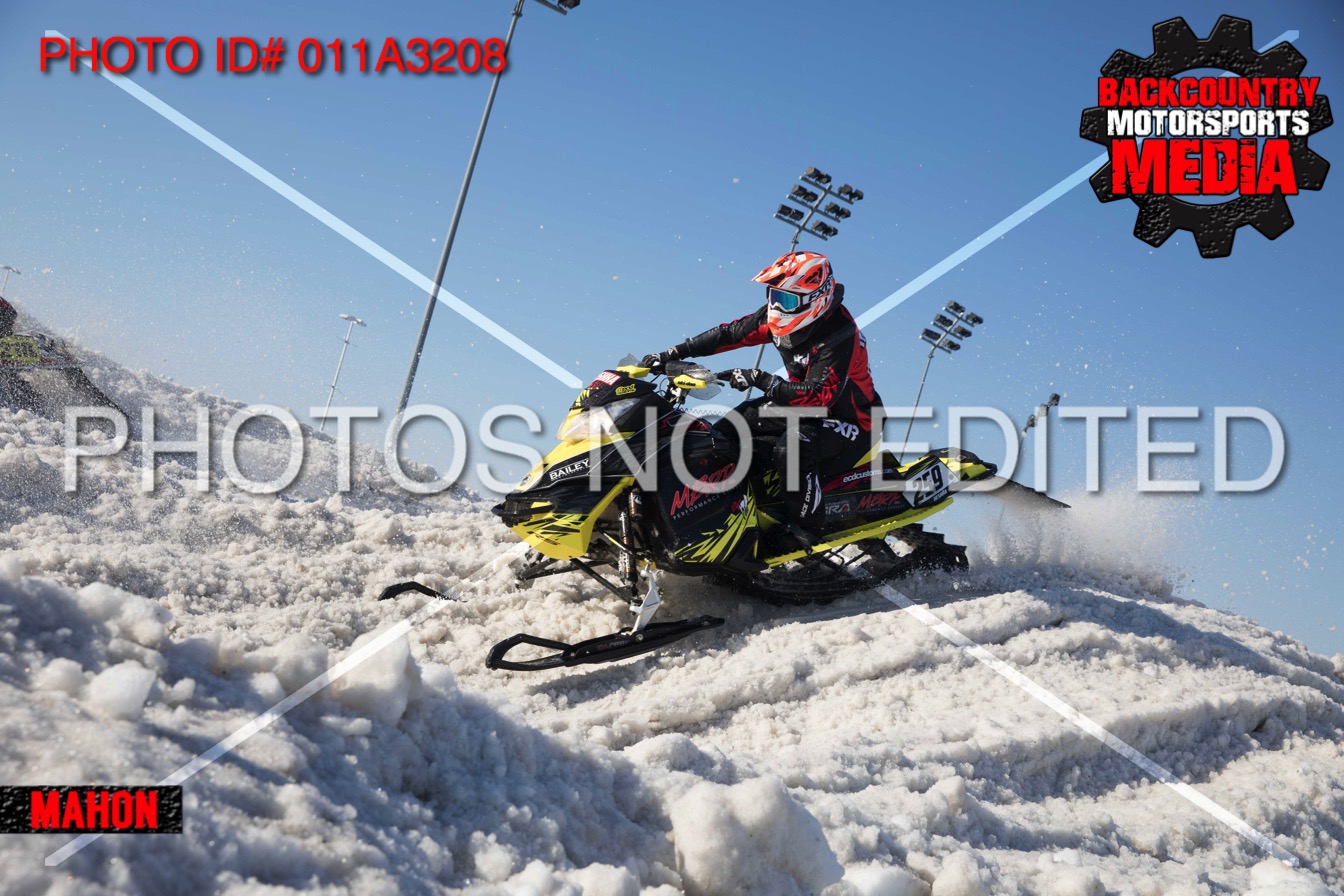 011A3208.jpg