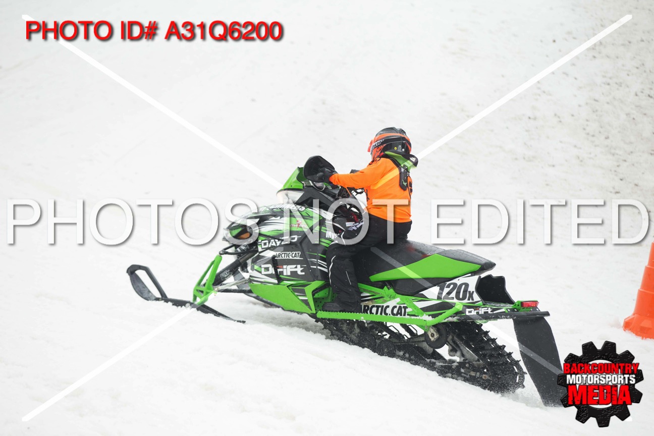 A31Q6200.jpg