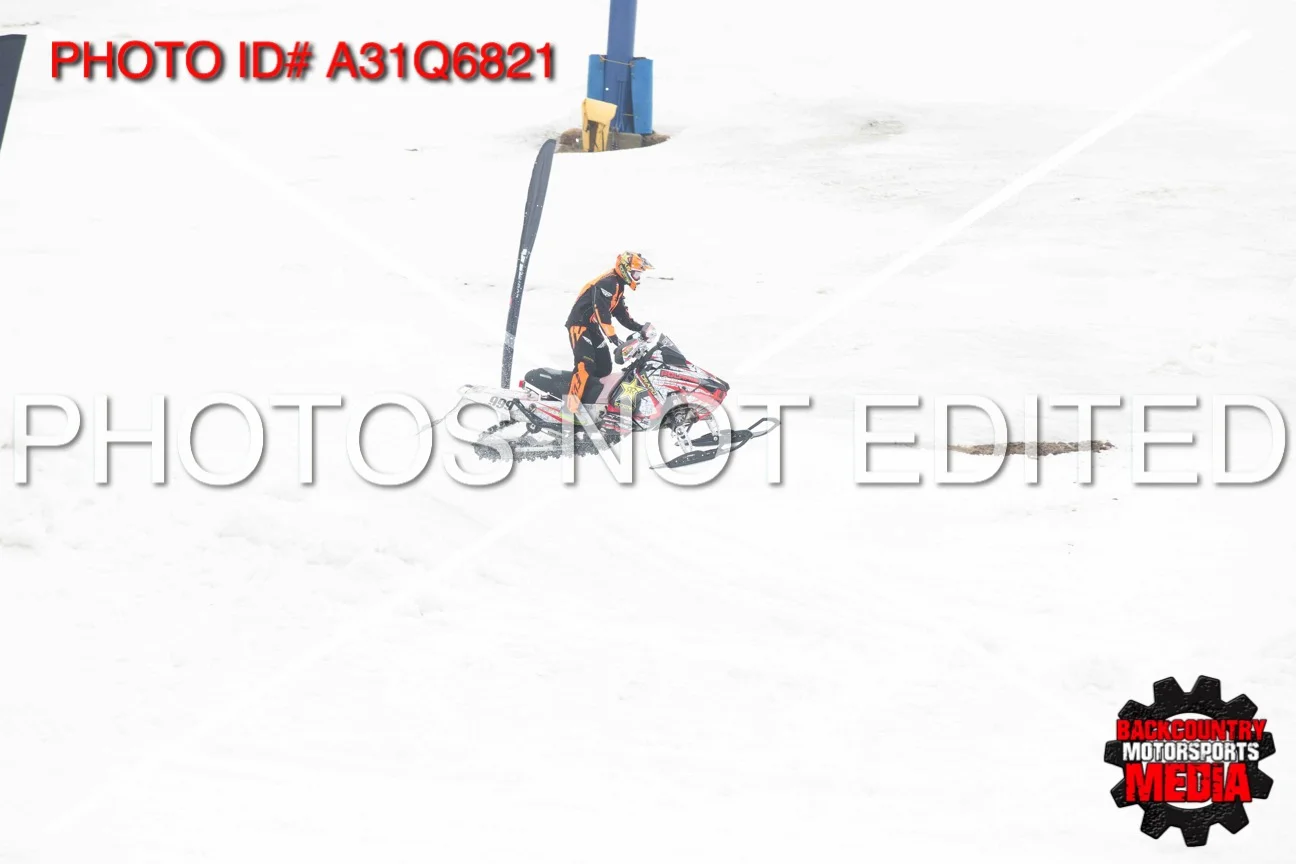 A31Q6821.jpg