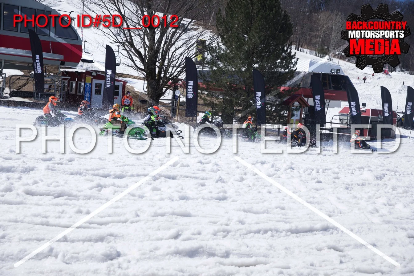 5D__0012.jpg