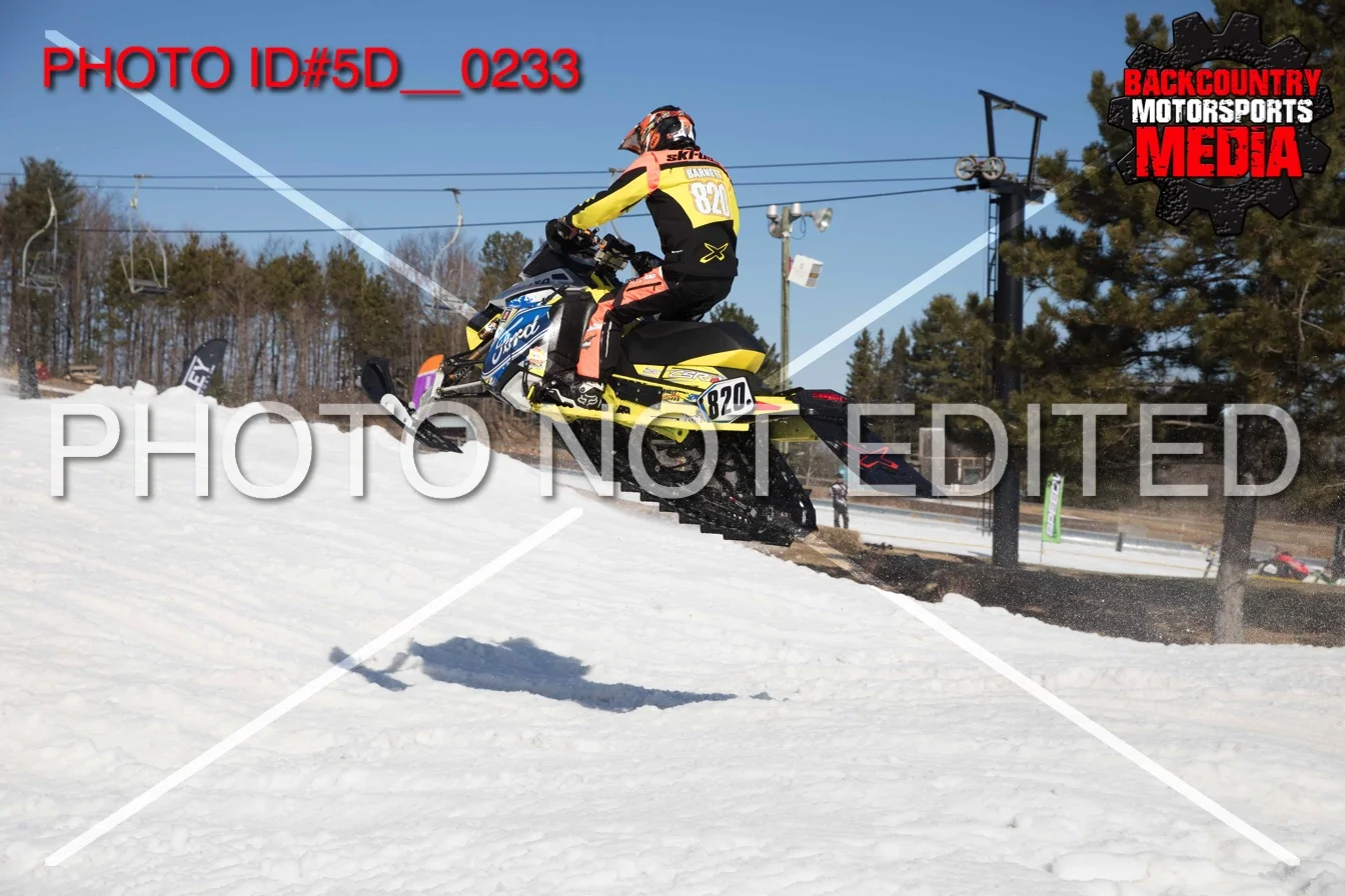 5D__0233.jpg