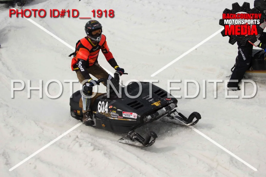 1D__1918.jpg