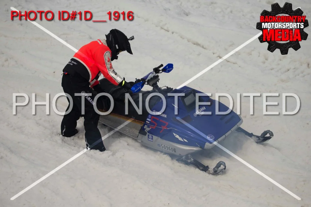 1D__1916.jpg