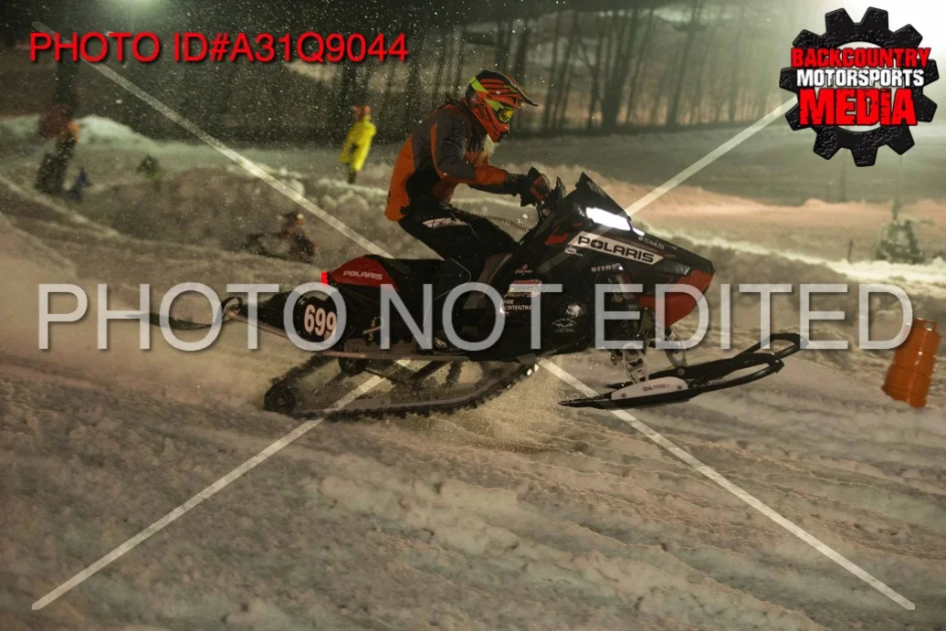 A31Q9044.jpg