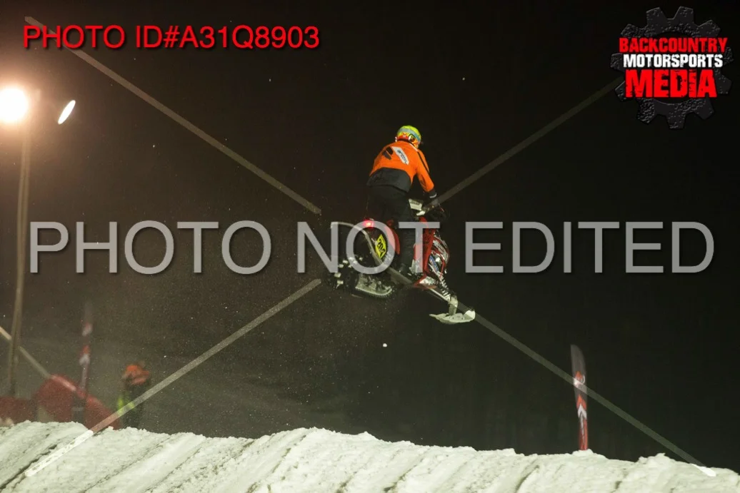 A31Q8903.jpg