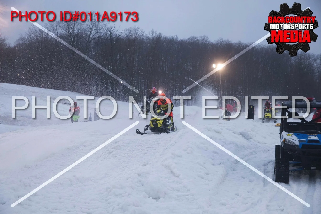 011A9173.jpg