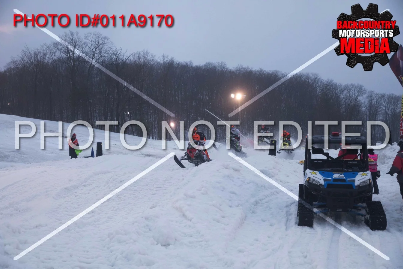 011A9170.jpg