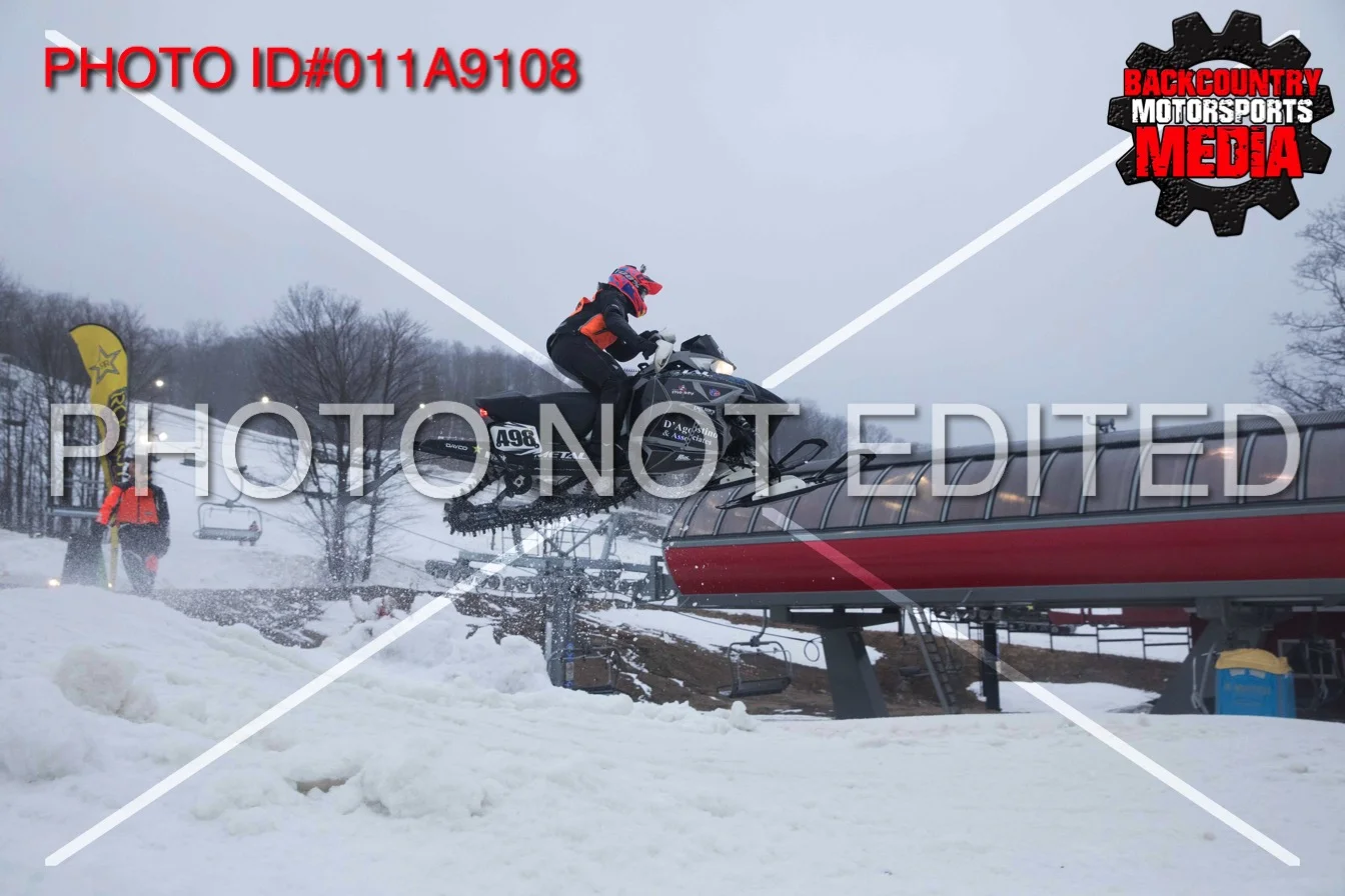 011A9108.jpg