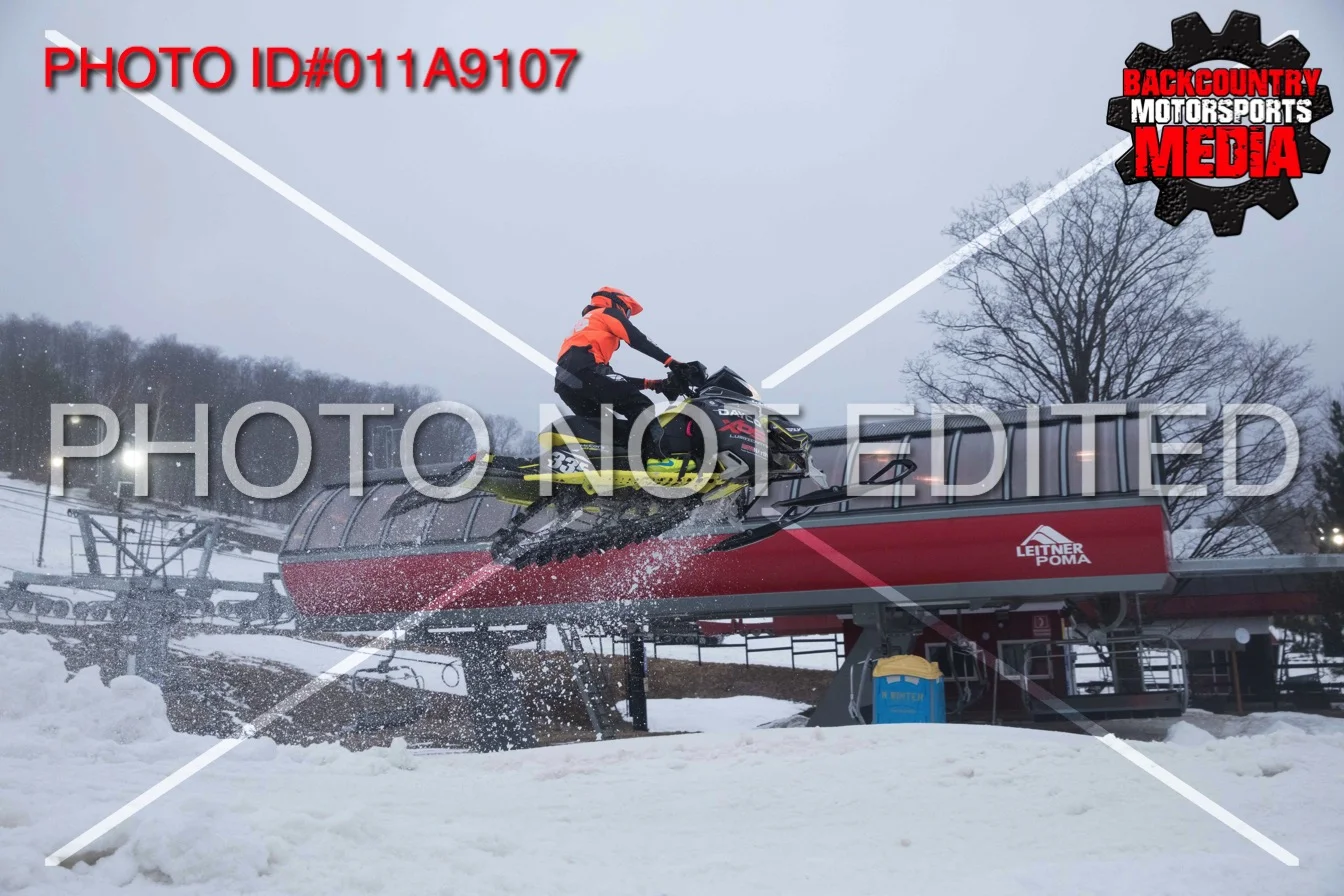 011A9107.jpg