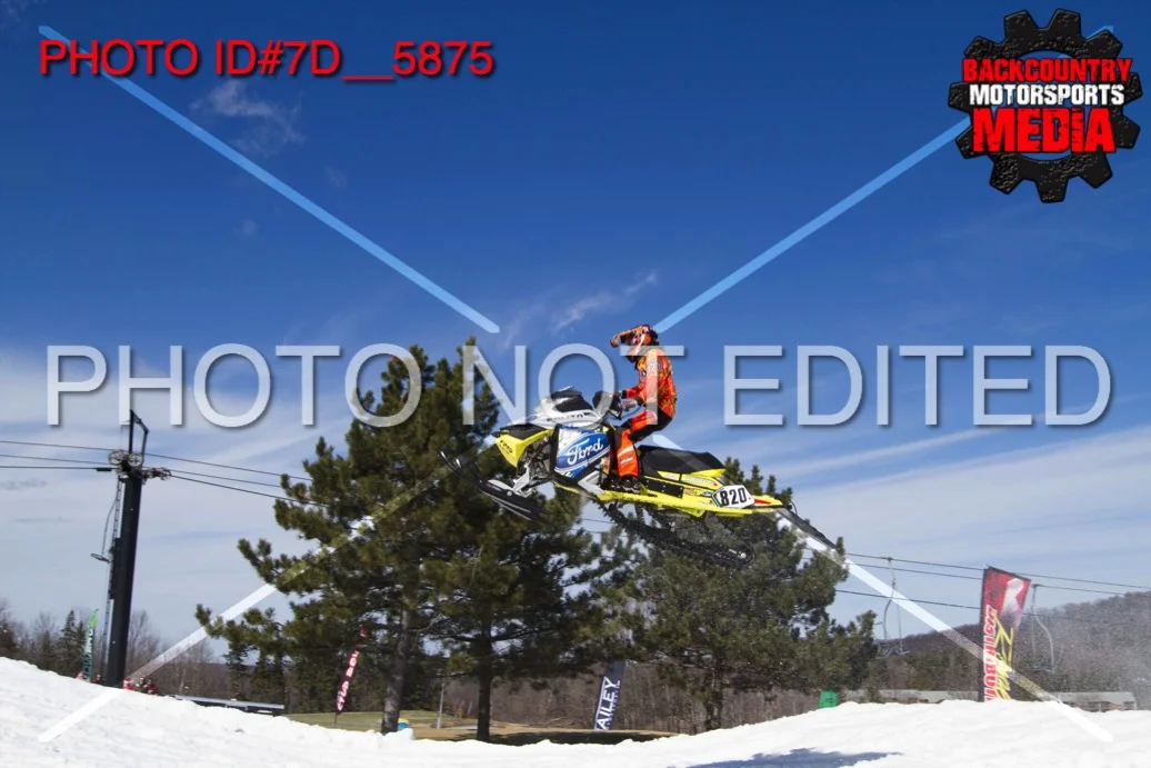 7D__5875.jpg