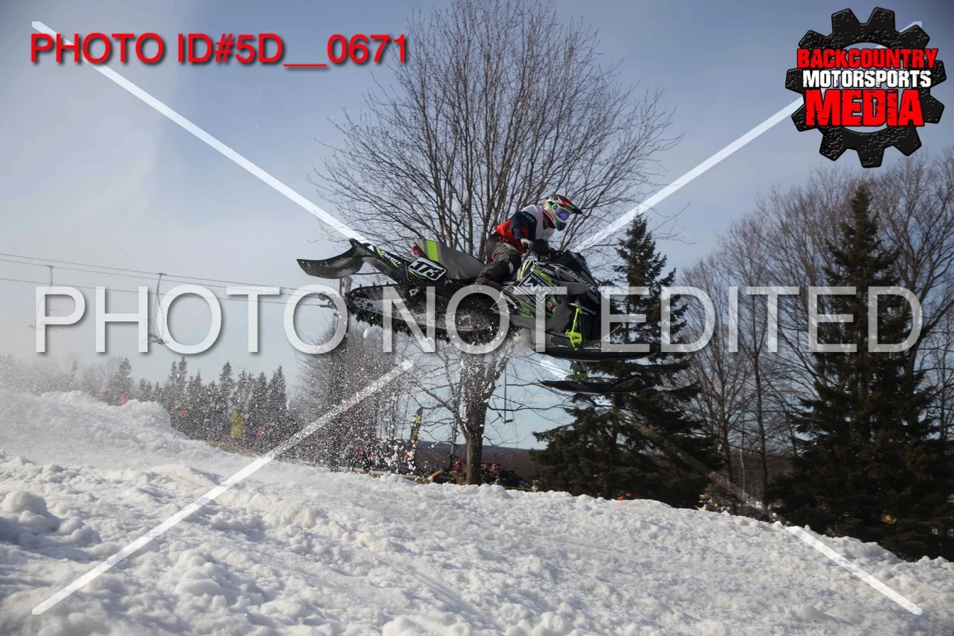 5D__0671.jpg